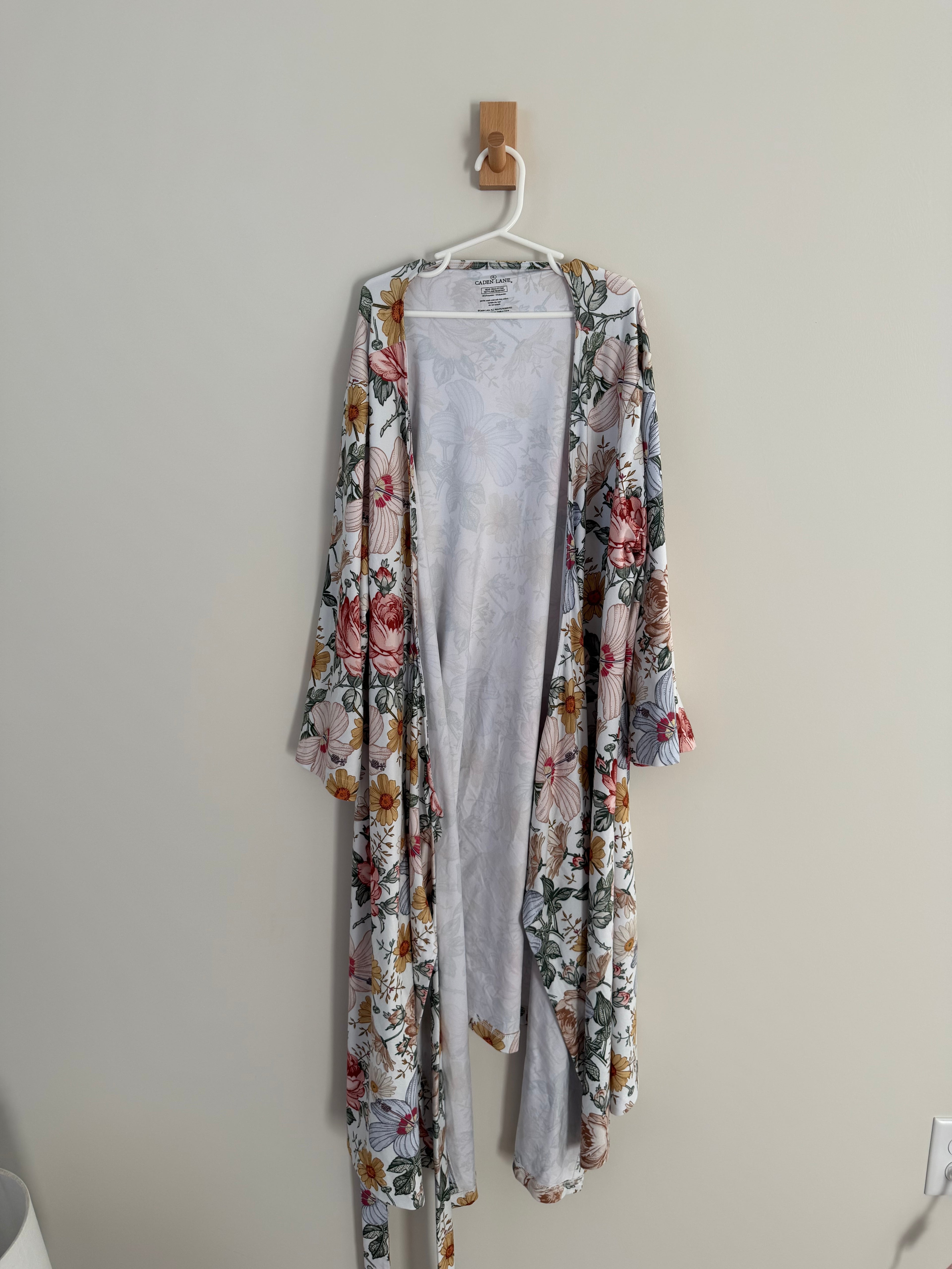 PRELOVED* Caden Lane Maternity Robe