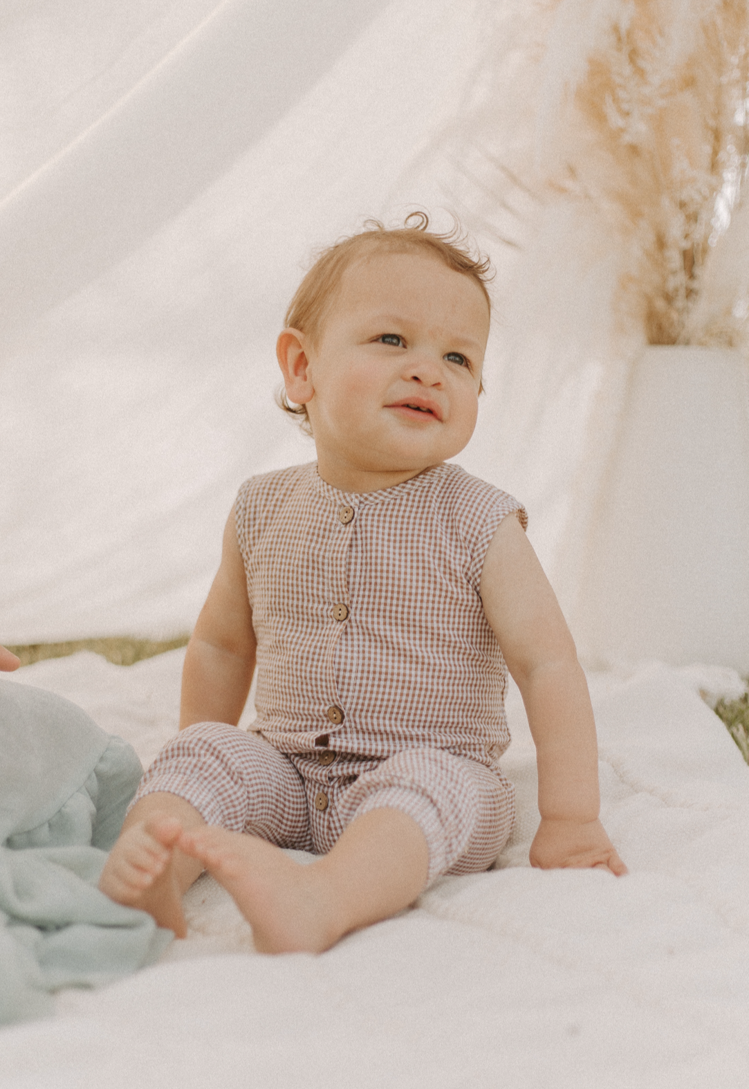 PRELOVED* Gingham linen romper (12MO)