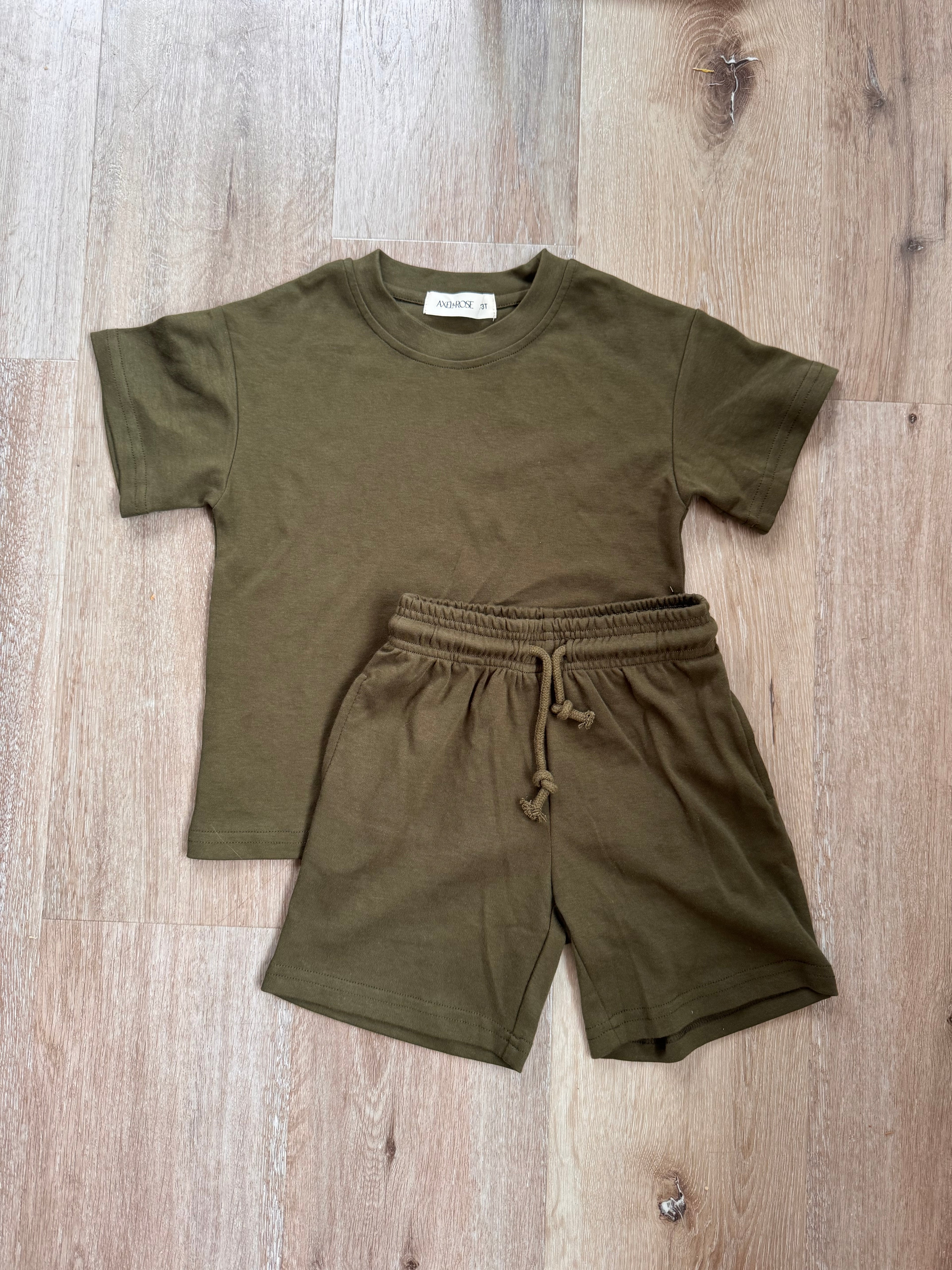 Green shorts set