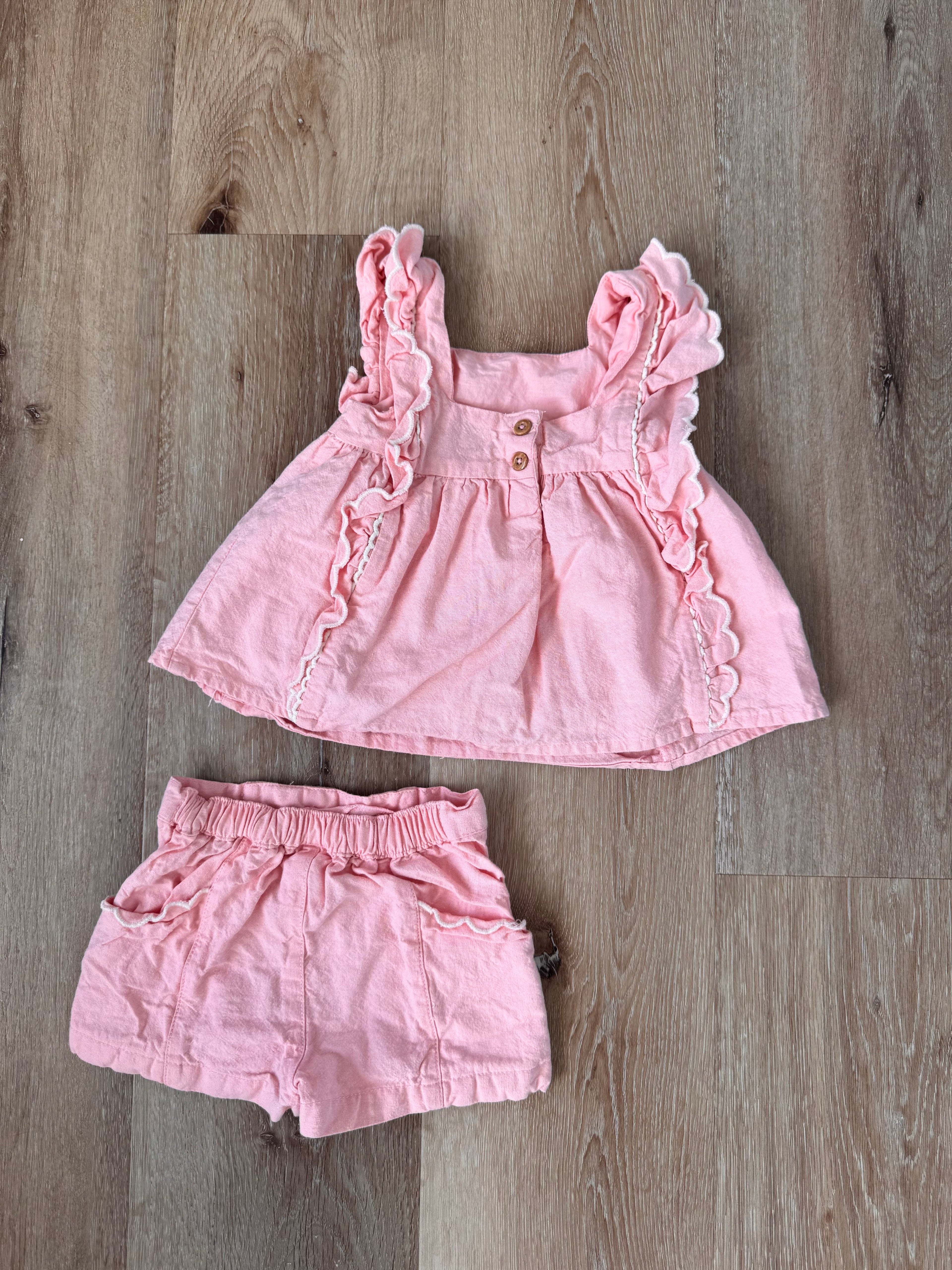 PRELOVED* Pink ruffle two-piece baby set (12mo)