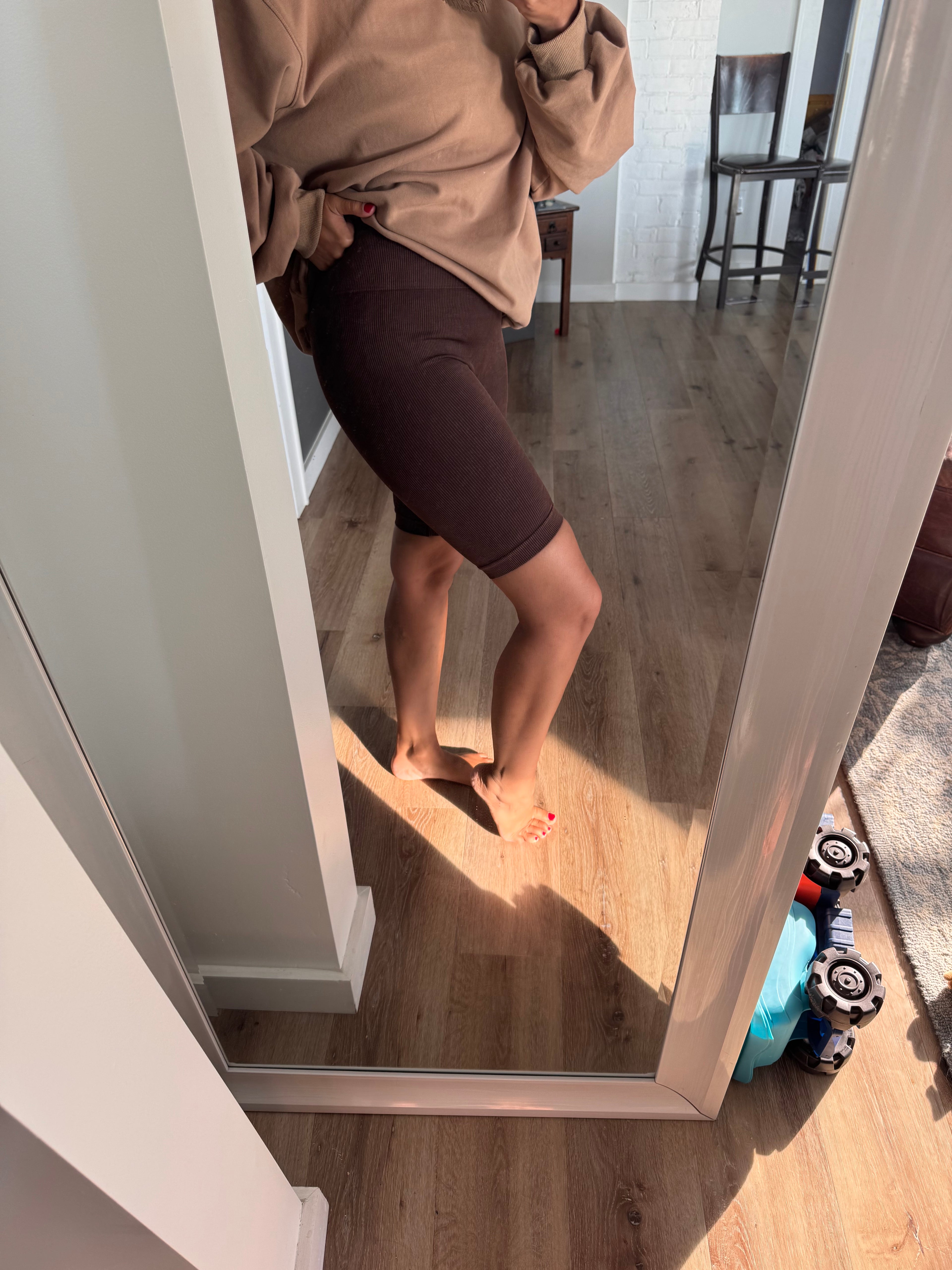 ribbed biker shorts (BROWN)