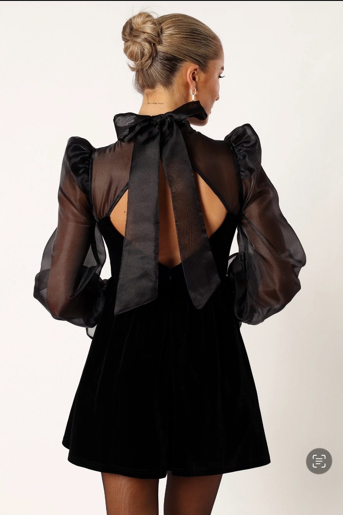 *PRELOVED Velvet Petal & Pup mini dress (Small)