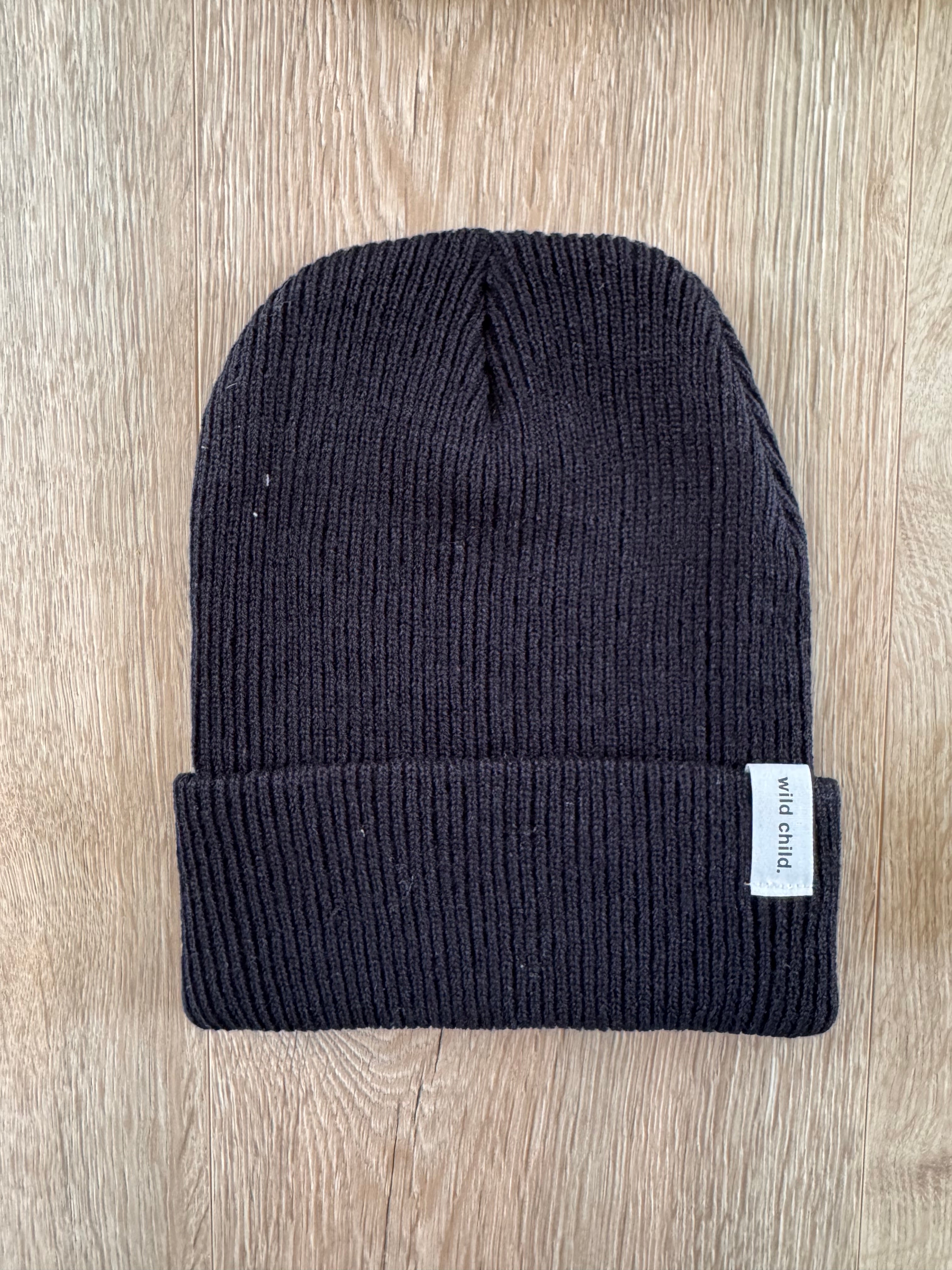 wild child beanie BLACK