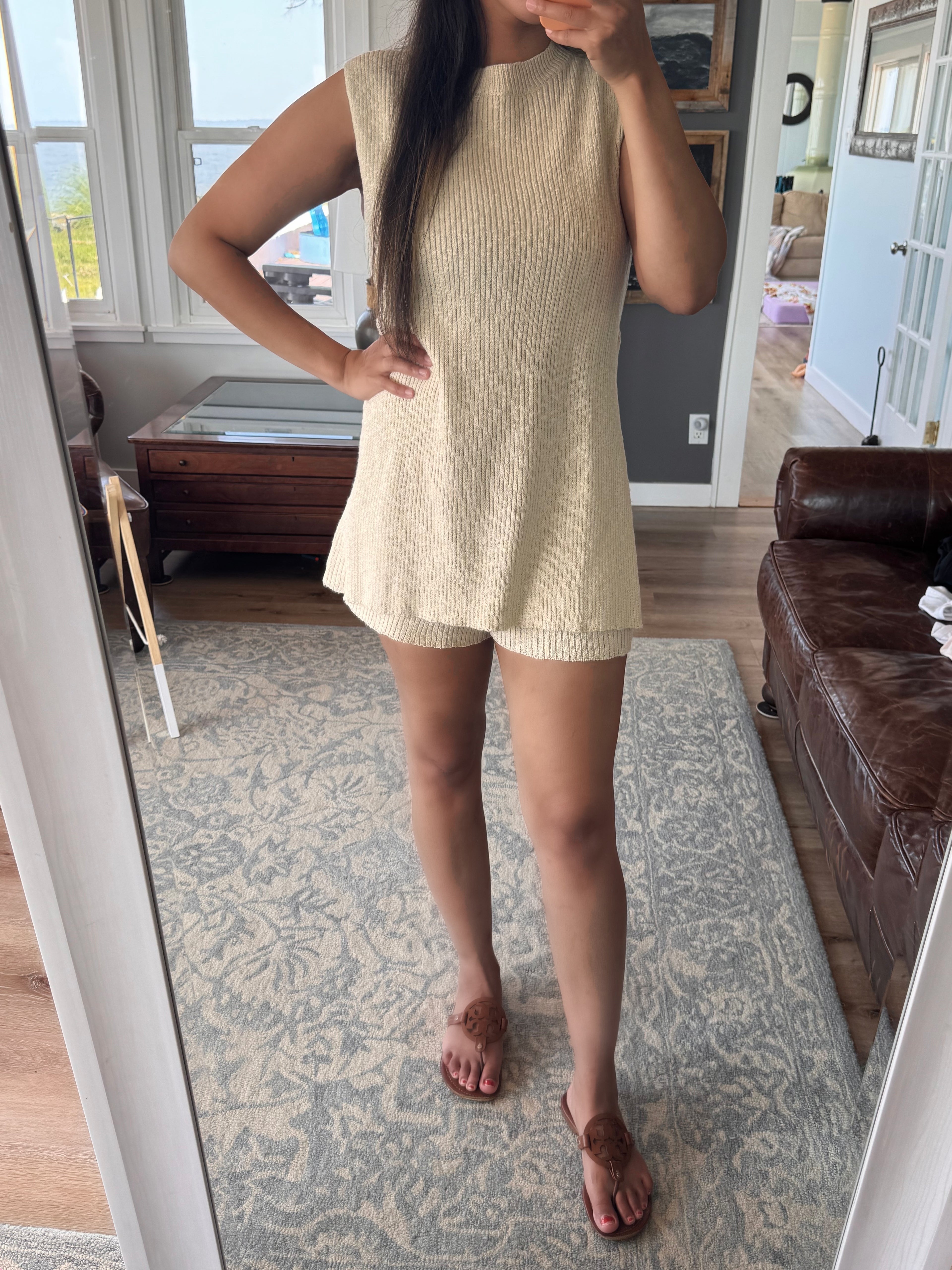 Sleeveless knit shorts set