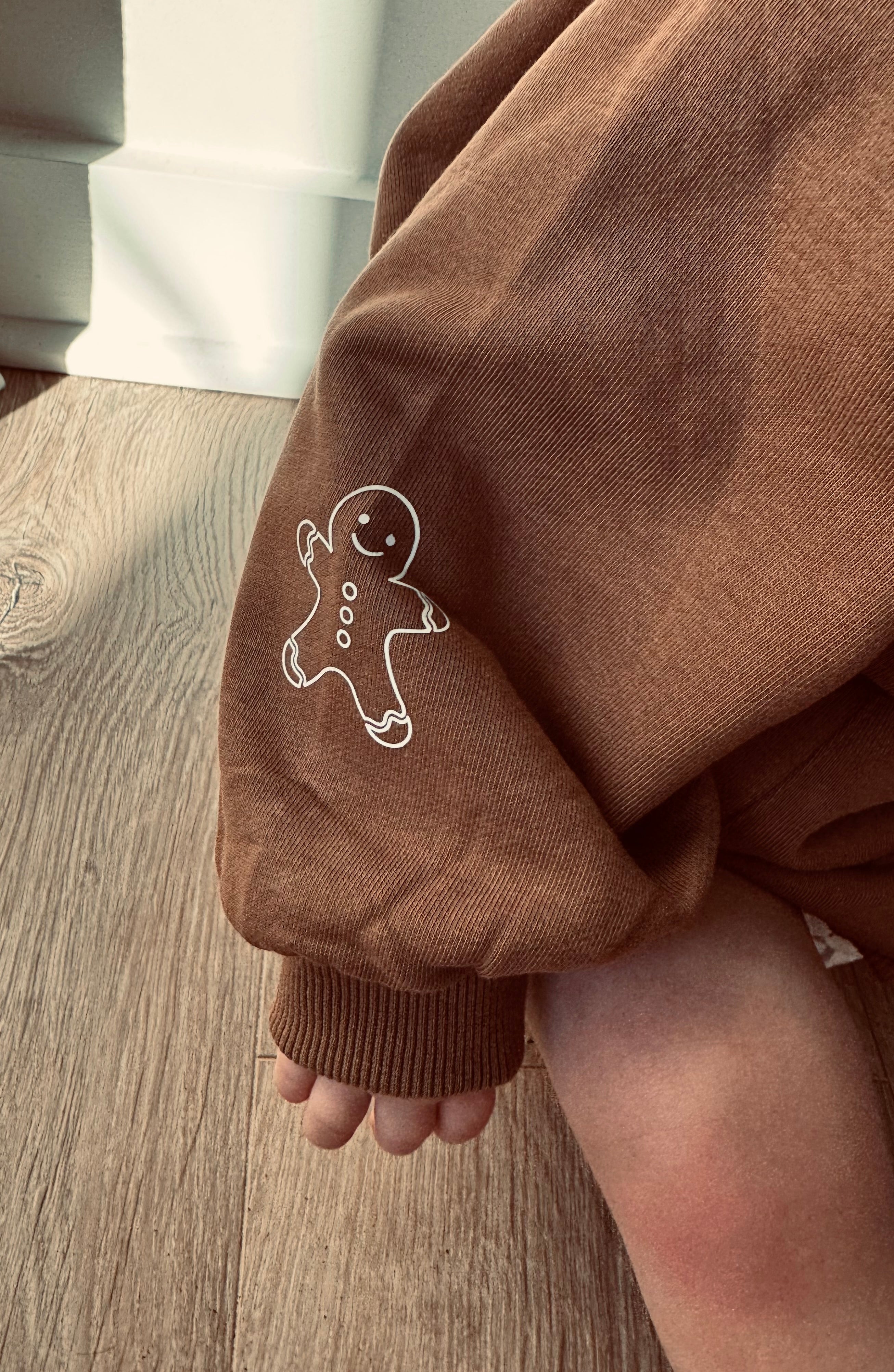 Runaway gingerbread bubble