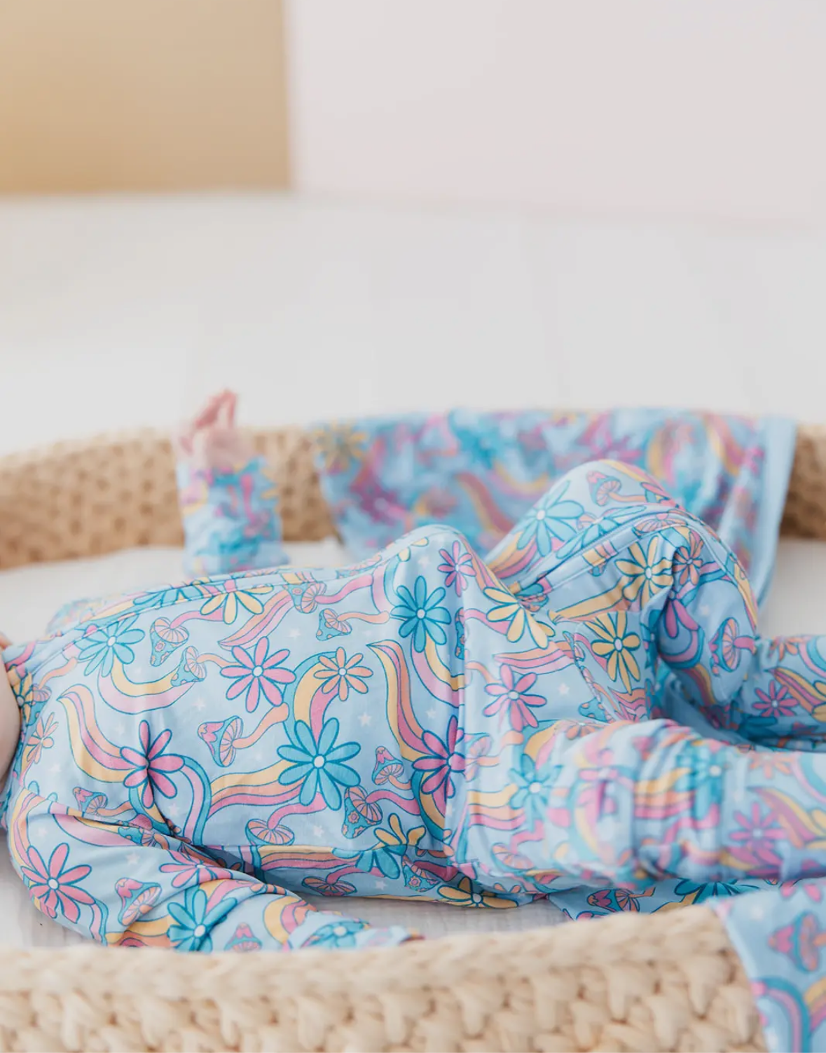 Groovy floral sleeper