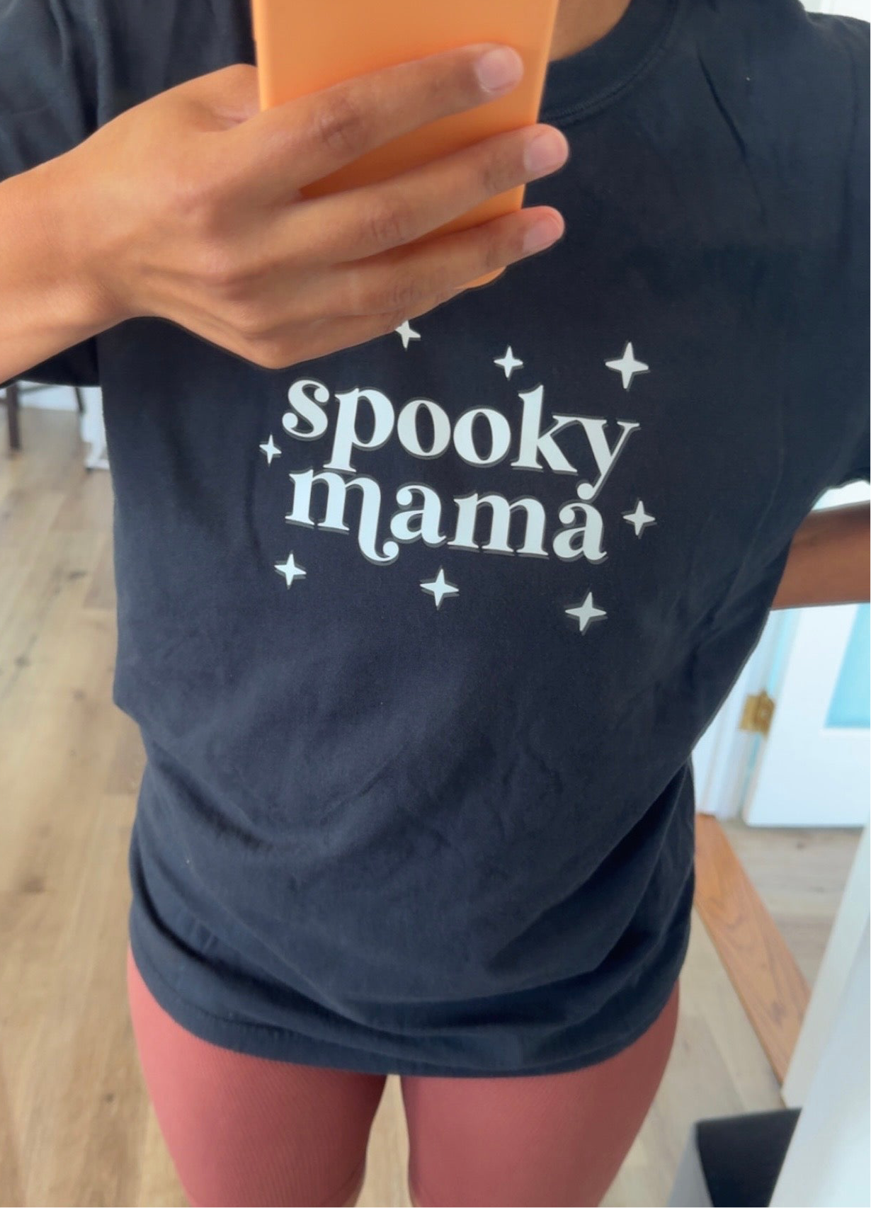 spooky mama t-shirt (black)