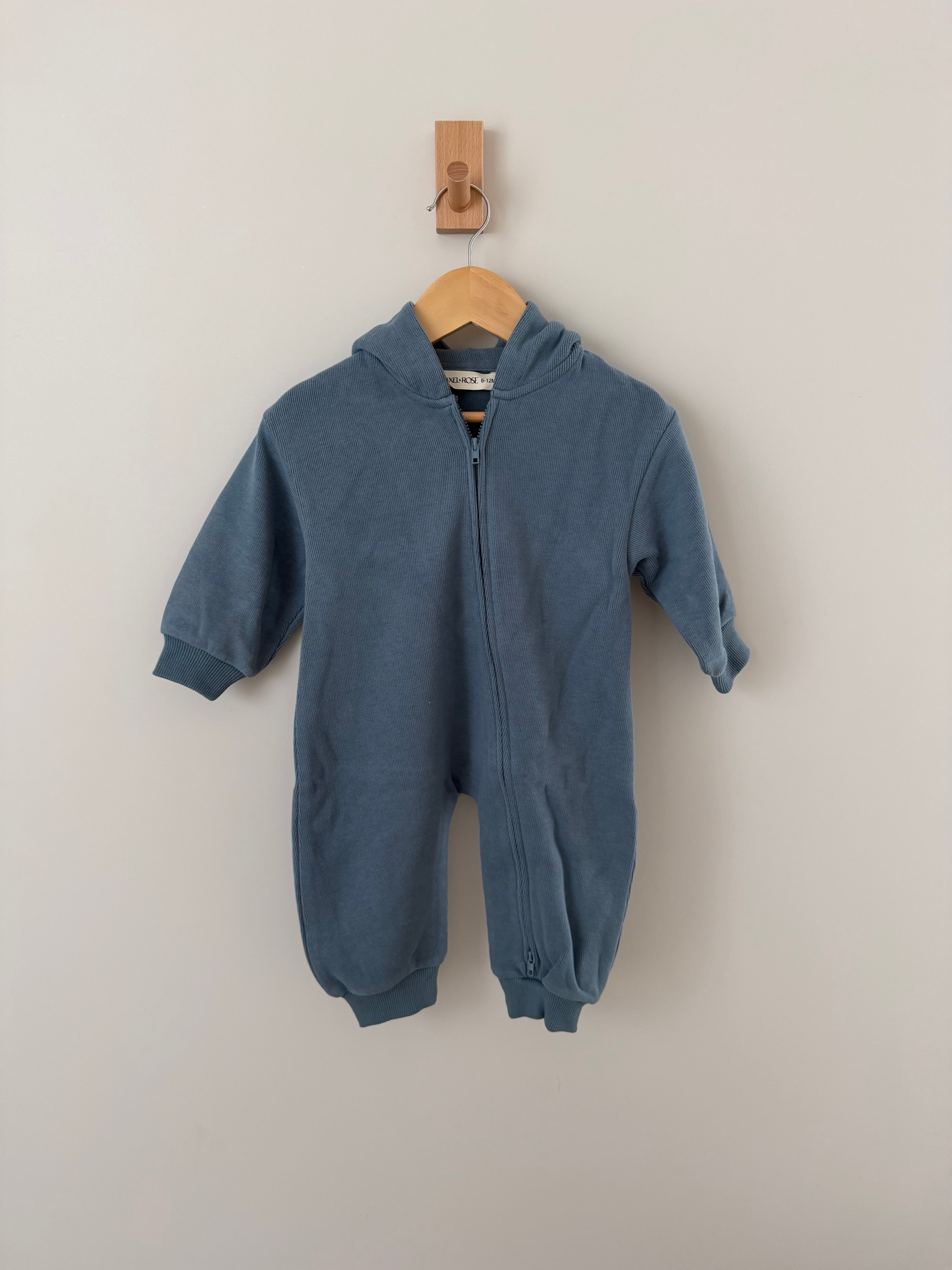 Zip-up jumpsuit (Denim)